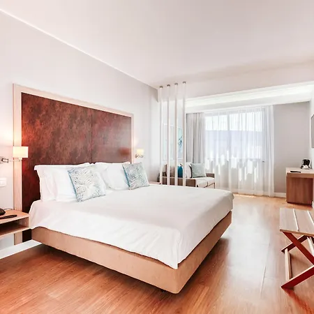 Baleira Hotel 4*