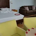 Baleira Hotel